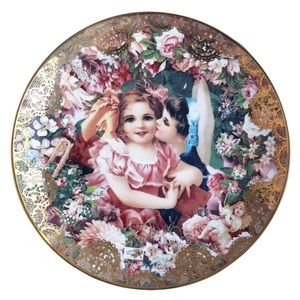 Victorian 1992 Dearest Kiss Collector's Wall Decor Art Plate